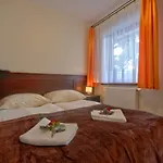 Nocleg ze śniadaniem Na Szczycie 3*
