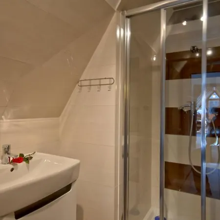 Bed & Breakfast Na Szczycie 3*