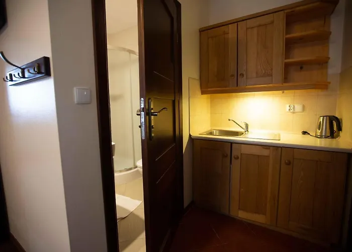 Na Szczycie Nocleg ze śniadaniem 3*